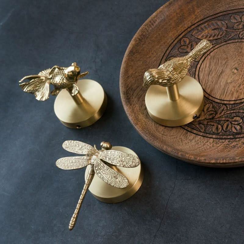 SAFARIGRIP – Brass Animal Head Hooks for Entryway Storage